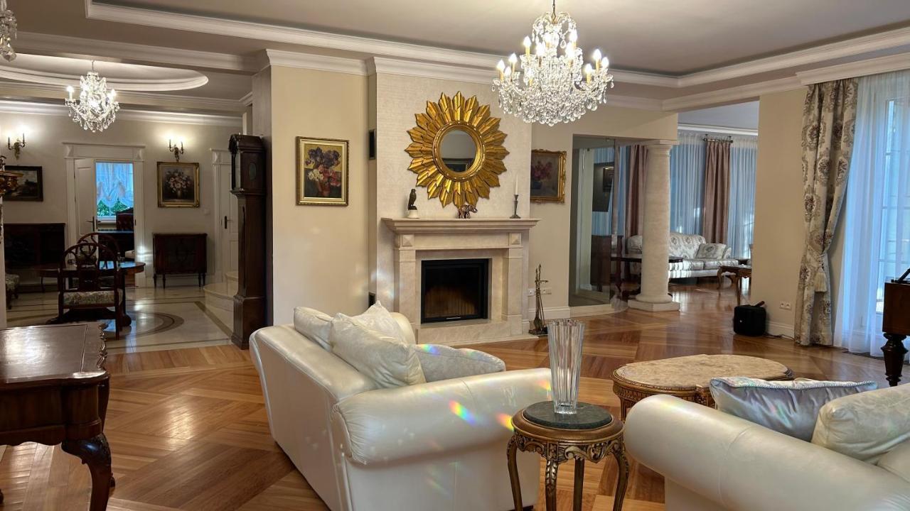 Luxury Villa Indoor Pool Warsaw Magdalenka Exterior photo